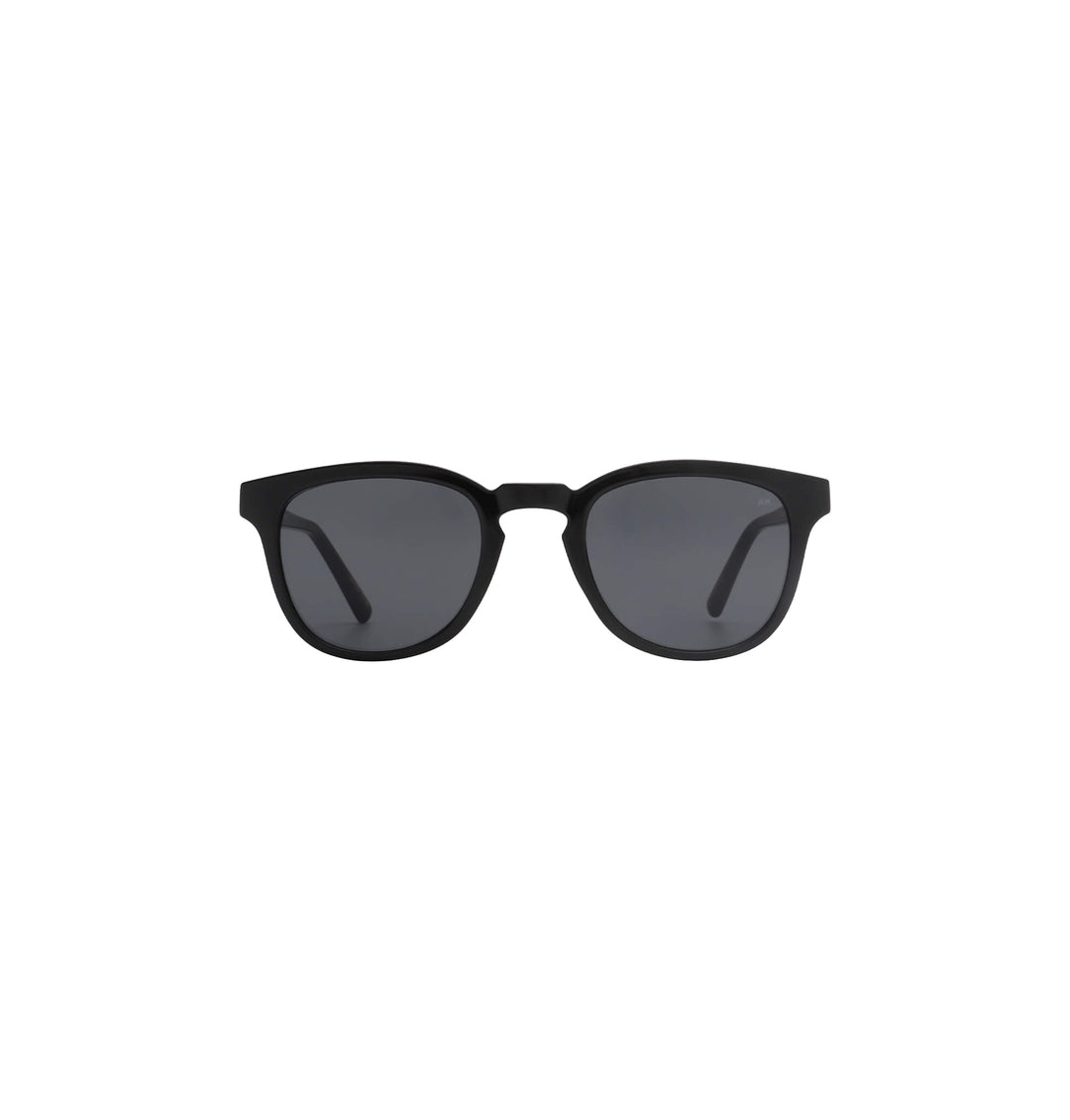 A Kjaerbede Sunglasses Bate Black - stylecreep.com